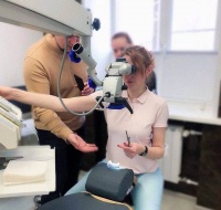 Обновляем оборудование - теперь в клинике лечим зубы пациентам с помощью двух микроскопов 
